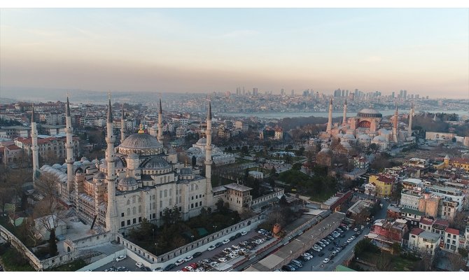 İstanbul'un turist sayısı son 5 yılın zirvesine ulaştı