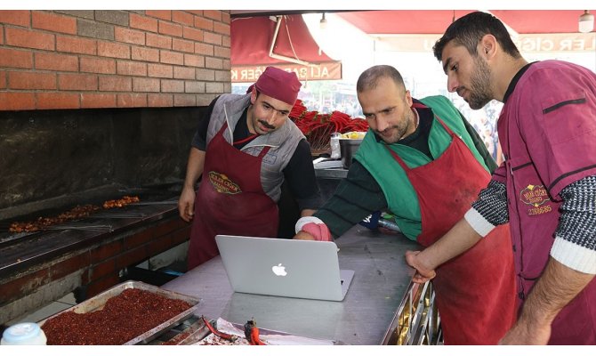 Edirneli ciğercilerin tercihi 'Batırılan uçak' oldu