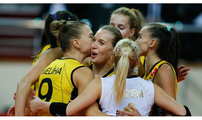 VakıfBank Kadın Voleybol Takımı bronz madalya kazandı