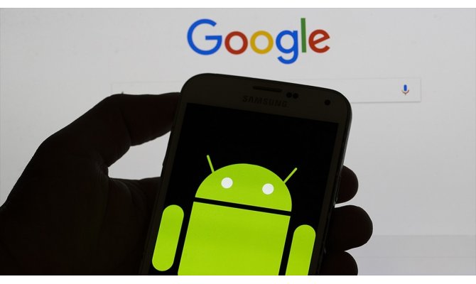 Google: Türkiye'de yeni çıkacak Android cihazların onayı durduruldu