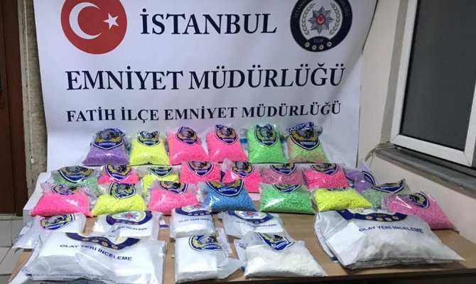 150 bin hap ve 13 kilonun üzerinde kokain yakalandı