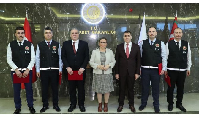 İstanbul'da rekor uyuşturucu ele geçiren 'KİM' ekibine ödül