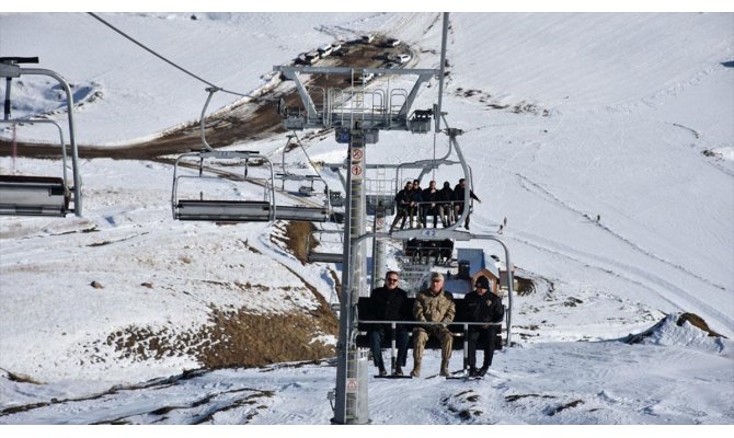 Hakkari kayak merkezi kayak tutkunlarını ağırlamaya hazır