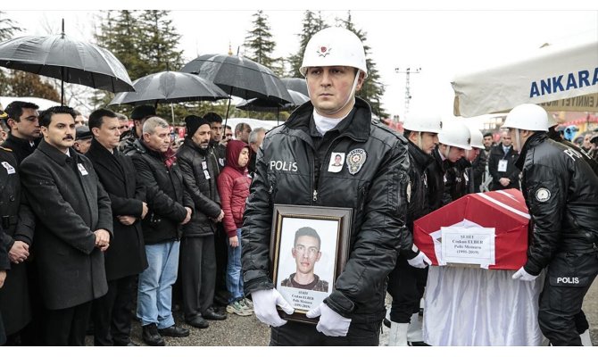 Şehit polis Elber'in cenazesi toprağa verildi