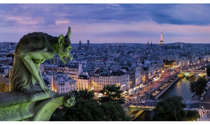 Paris'te bıçaklı saldırı: 1 ölü, 2 yaralı