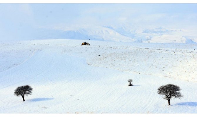 Doğu Anadolu'da üç ilde 179 yerleşim birimine ulaşım sağlanamıyor