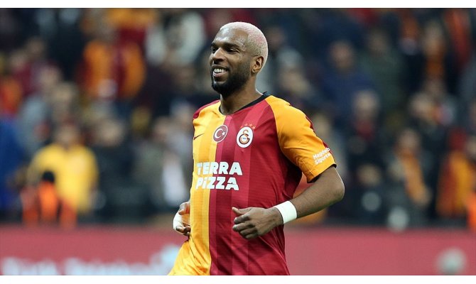 Ryan Babel Hollanda'ya gitti