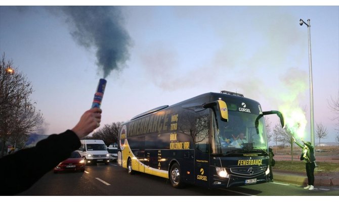 Fenerbahçe kafilesi Kayseri'ye geldi