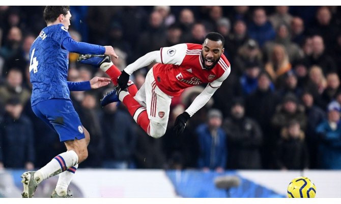 Chelsea ile Arsenal 2-2 berabere kaldı