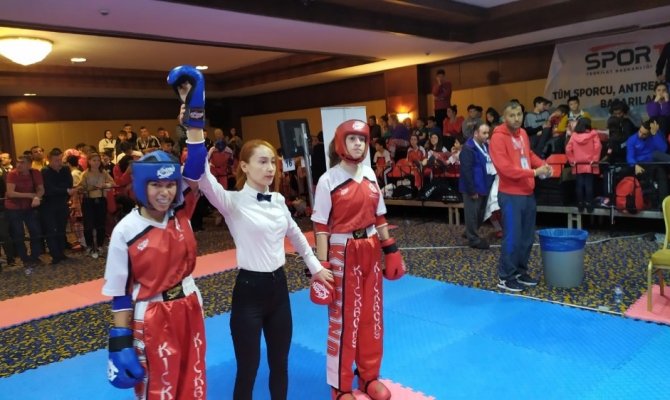 Kahramanmaraş’a kickboks’tan 2 madalya