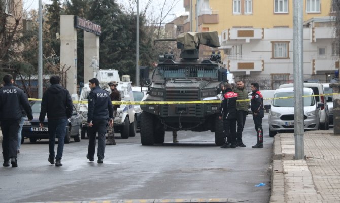 Diyarbakır’da iki grup arasında silahlı çatışma: 4 yaralı