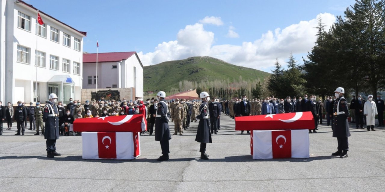 Bitlis şehitleri memleketlerine uğurlandı