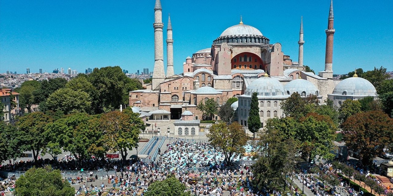 Fransız uzman Ayasofya tepkisini şaşırtıcı buldu