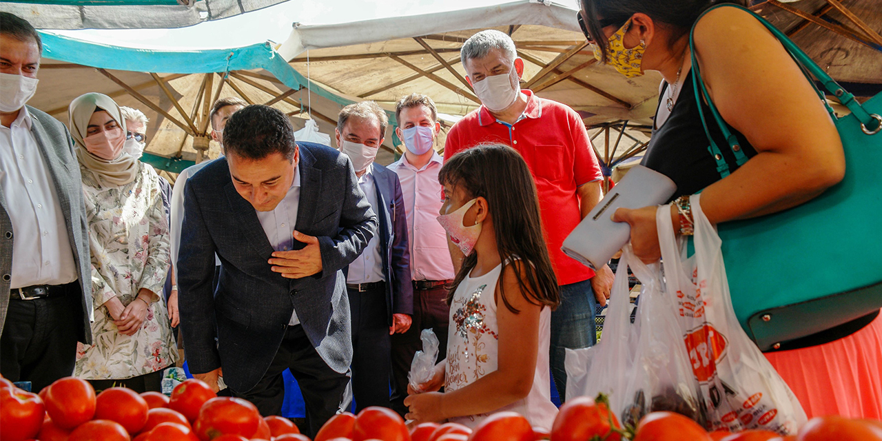 DEVA Partisi Genel Başkanı Ali Babacan’dan esnaf ziyareti