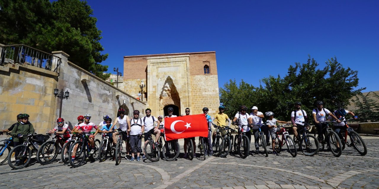 Kahramanmaraş’ın tanıtım elçileri: Bisikletle Keşfet Derneği