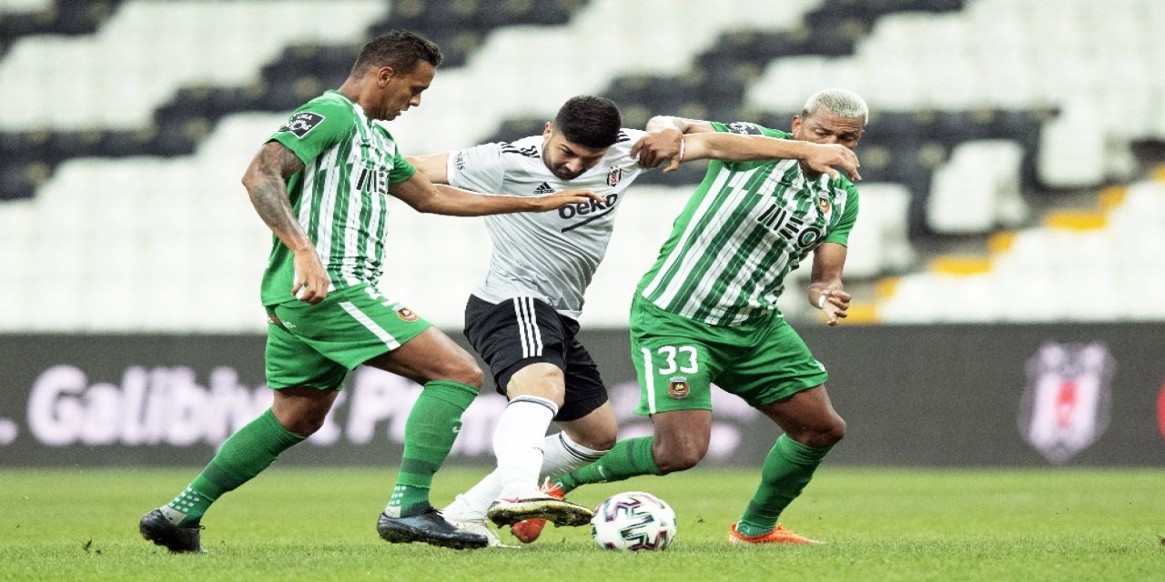 Beşiktaş Avrupa’ya veda etti