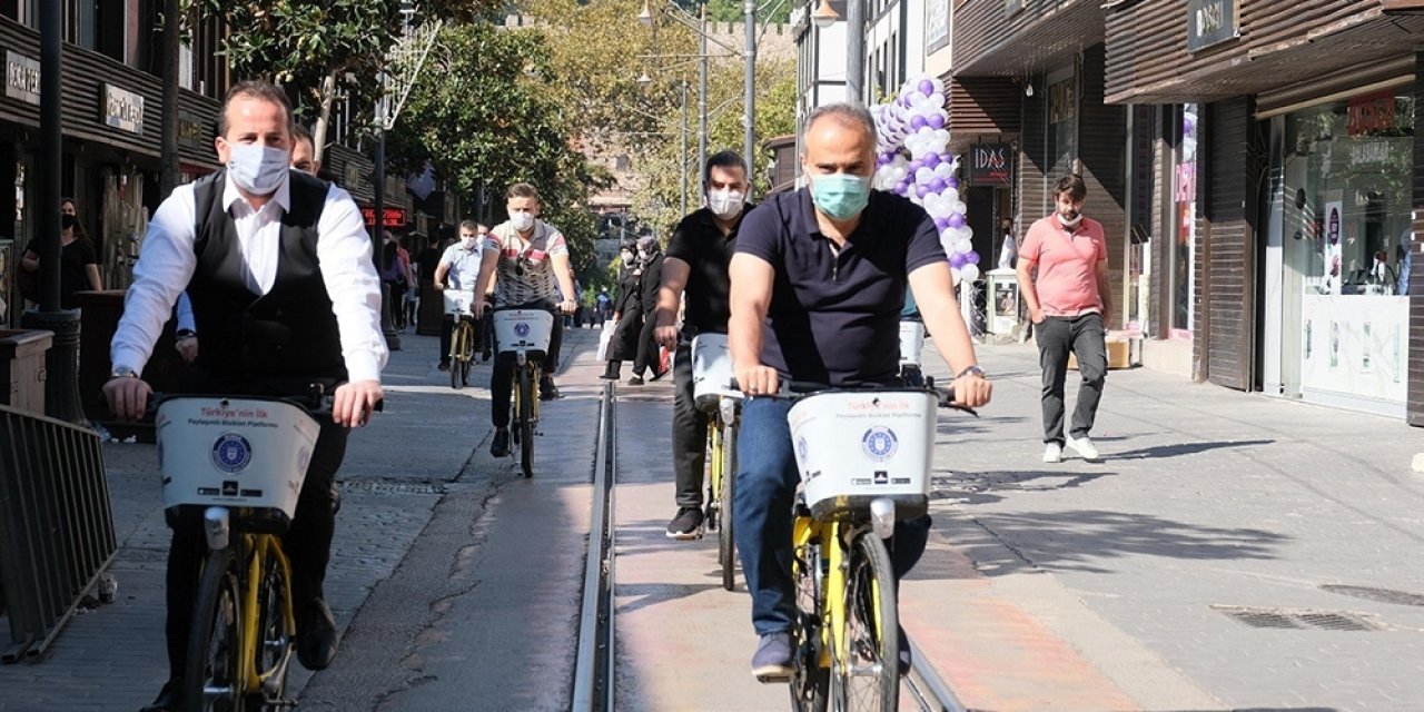 Bursa’da bisikletle ulaşım dönemi