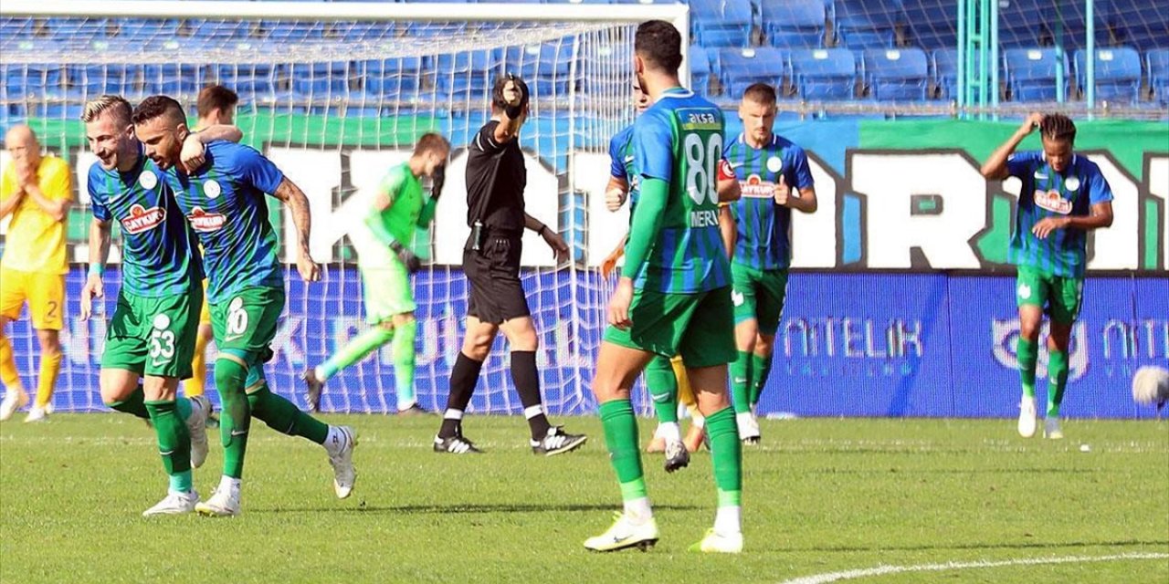 Çaykur Rizespor 3 puanı 5 golle aldı