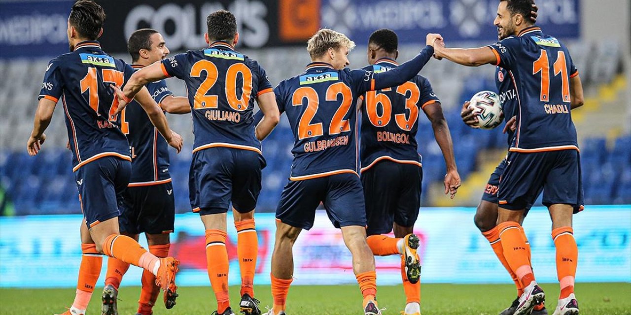 Medipol Başakşehir sahasında Gençlerbirliği'ni 2-1 yendi