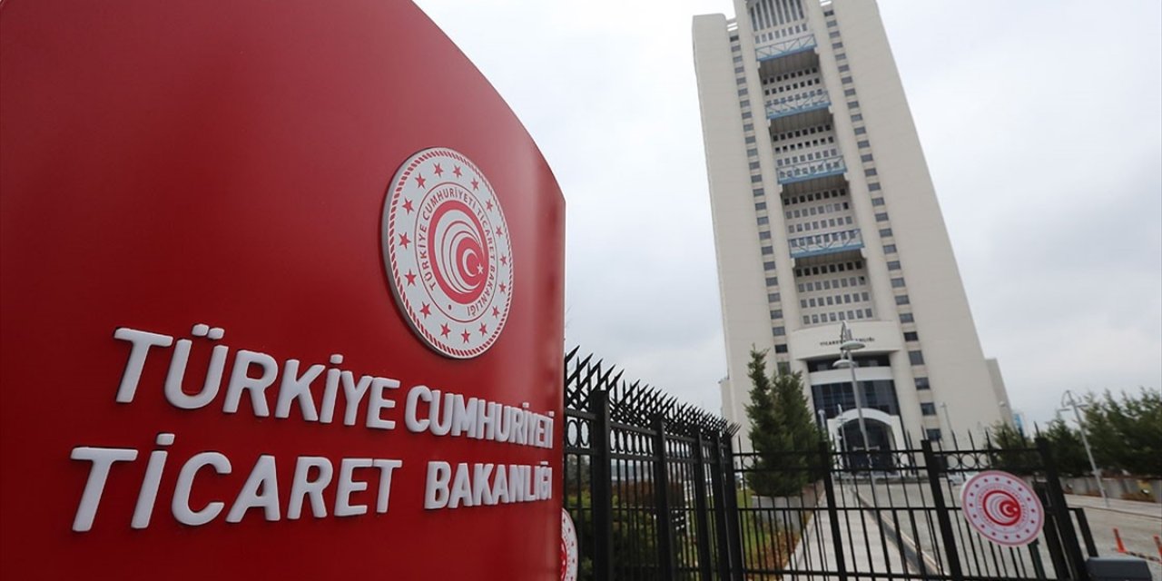 Ticaret Bakanlığı 'efsane cuma indirimleri'ni mercek altına aldı