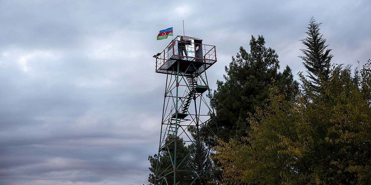 Azerbaycan Kelbecer'in boşaltılması için Ermenistan'a 10 gün ek süre verdi