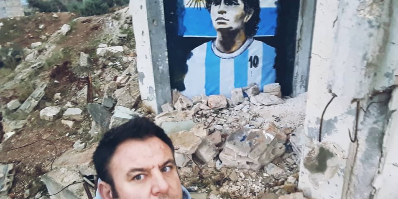 Suriyeli ressam Maradona’yı resmetti