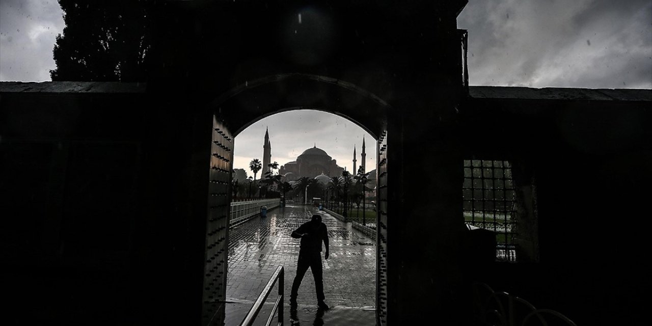 Marmara Bölgesi'nde parçalı ve çok bulutlu hava bekleniyor