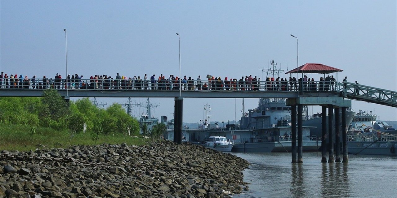 Arakanlı Müslümanların ikinci grubu Bhasan Char Adası'na gönderildi