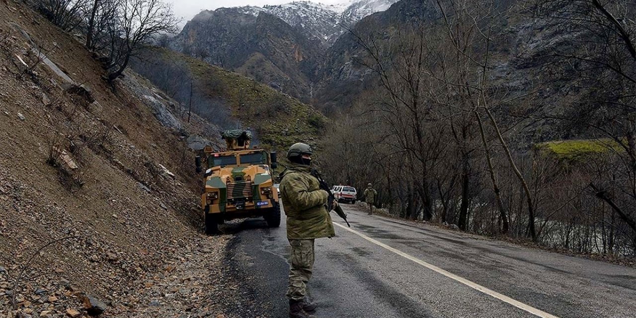 İçişleri Bakanlığı: 5 terörist ikna yoluyla teslim oldu