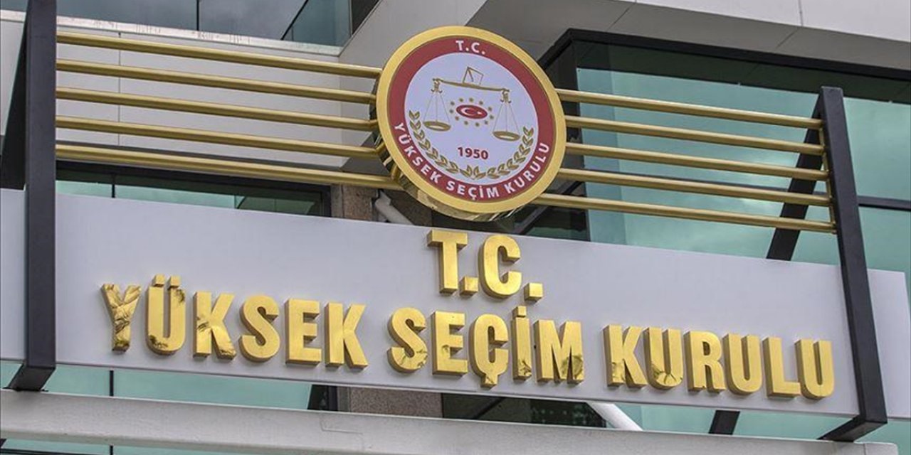 YSK 17 partinin seçimlere girme yeterliliğine sahip olduğunu belirledi