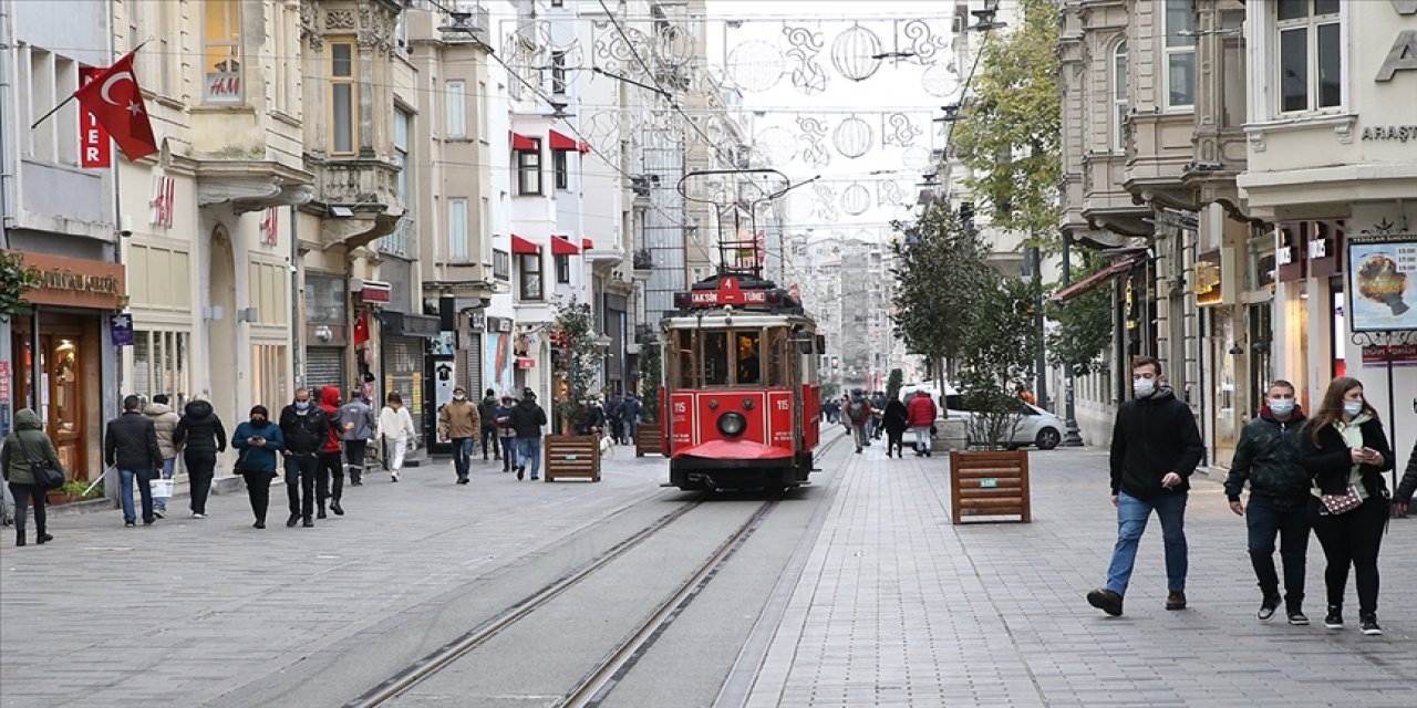 Üç büyükşehir, Kovid-19'la mücadelede 'Kontrollü Normalleşme' dönemine bu tedbirlerle geçecek