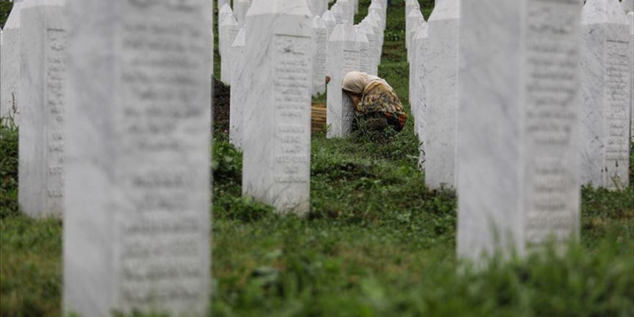 Srebrenitsa soy kırımı her şeyi açıklıyor