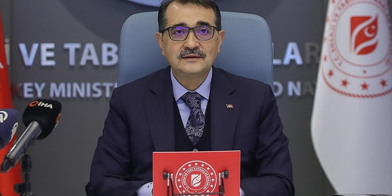 Bakan Dönmez: Enerji piyasasında daha rekabetçi bir ortam oluşturmaya çalışıyoruz