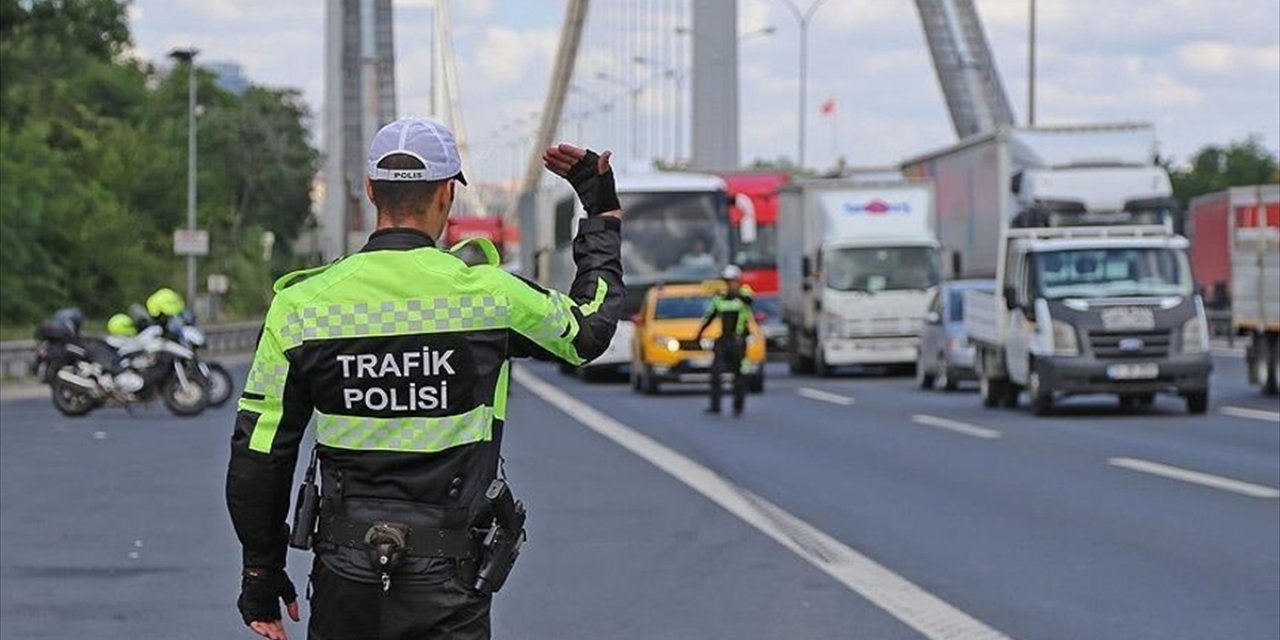 Galatasaray-Yeni Malatyaspor maçı dolayısıyla bazı yollar trafiğe kapatılacak