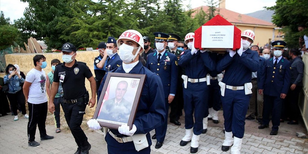 Şehit Piyade Astsubay Çifcibaşı son yolculuğuna uğurlandı