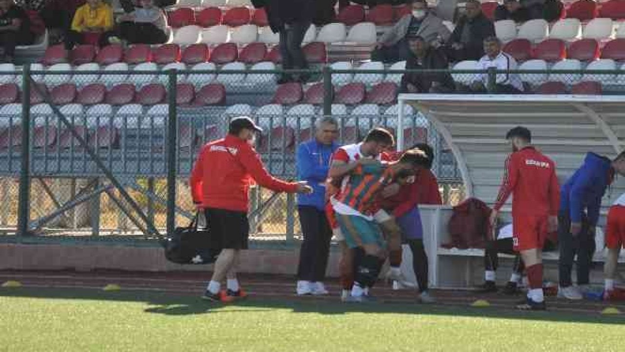 Kahramanmaraş'ta oynanan maçta rakip oyuncu gönülleri kazandı