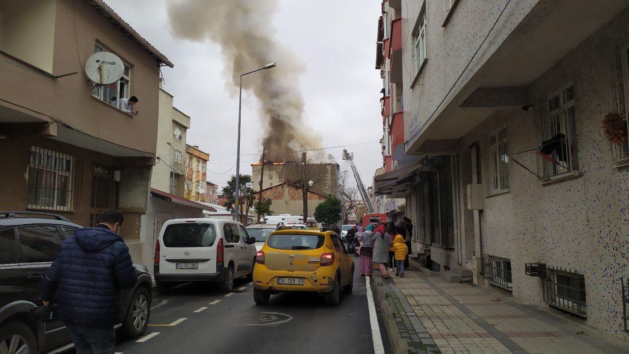 Bağcılar’da patlama paniğe neden oldu