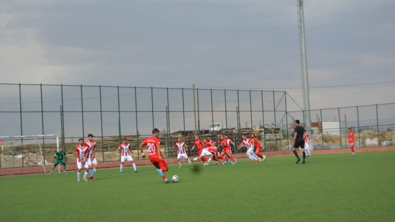 Kahramanmaraş İstiklalspor fırtına gibi esti!