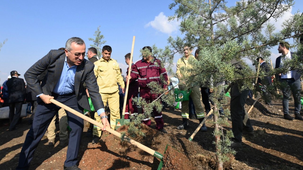 Kahramanmaraş ‘Türkiye Yüzyılına Nefes’ Oluyor!