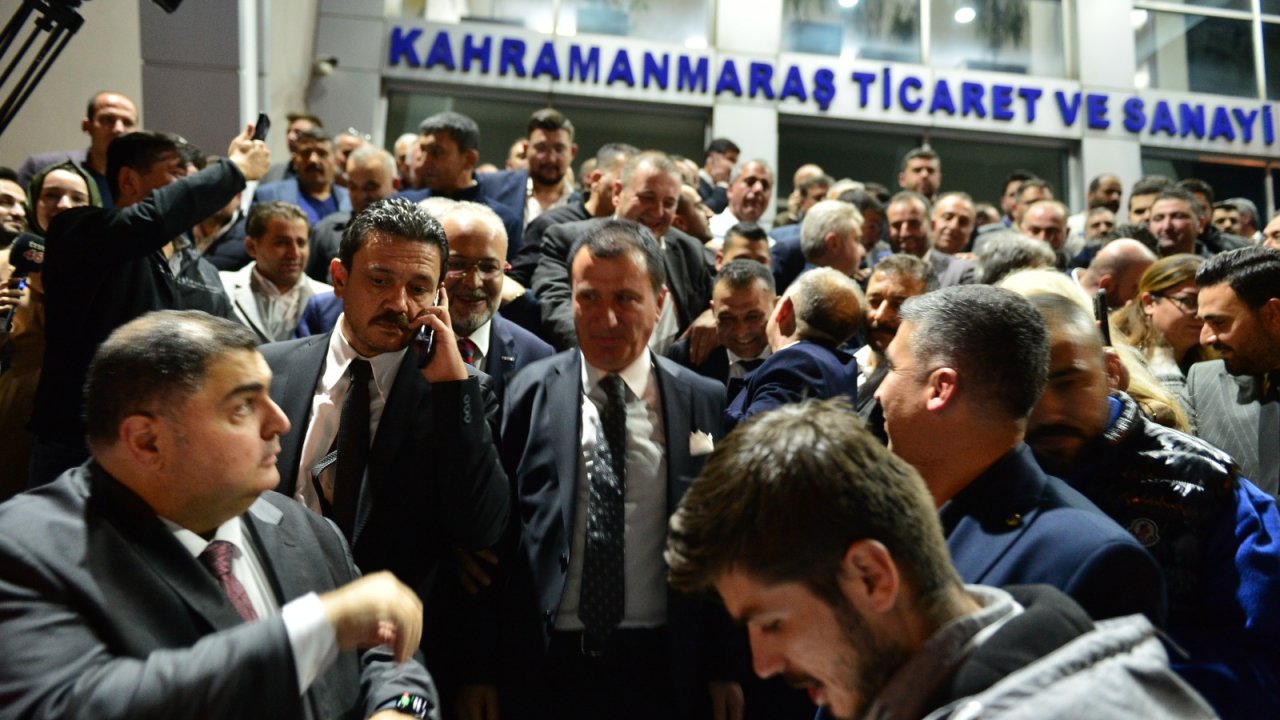 Mustafa Buluntu; “Bundan sonra Beyaz-Mavi yok, tek rengimiz Kahramanmaraş”