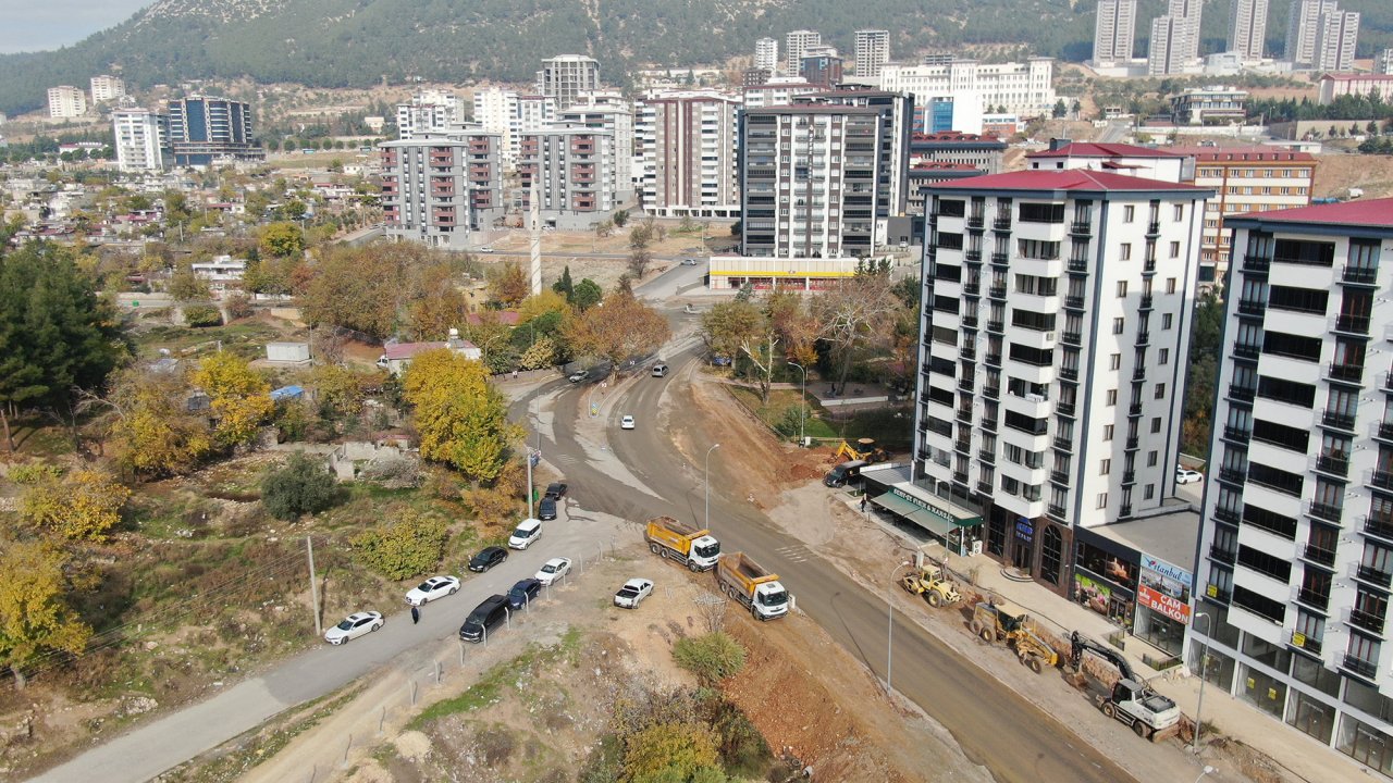 Kahramanmaraş’ta Üngüt Kavşağı’nda Çalışmalar Sürüyor!