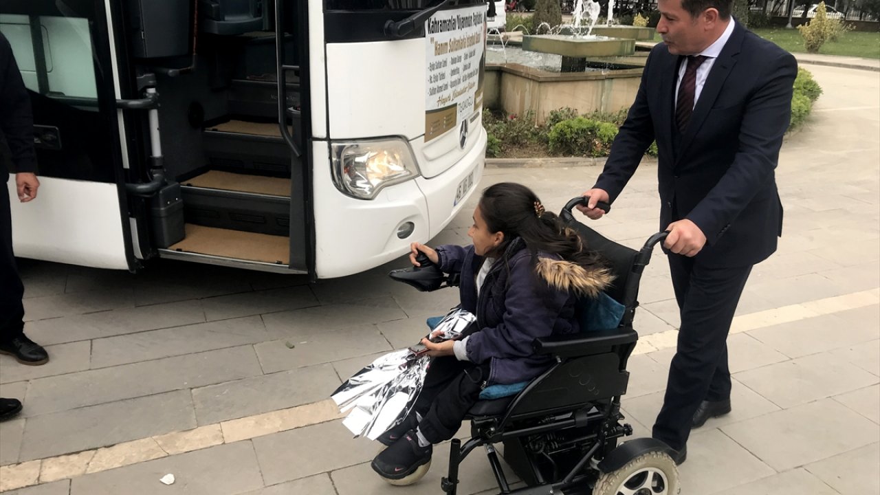 Kahramanmaraş'ta Cam kemik hastası genç kızın Ayasofya'yı görme hayali gerçek oldu!