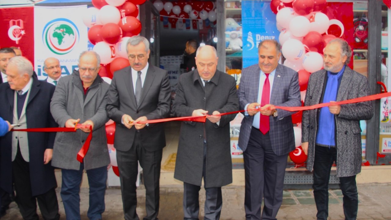 Kahramanmaraş'ta "geçici giyim mağazası" açıldı!