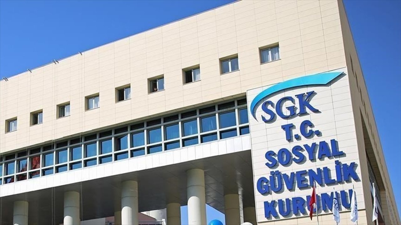 SGK'den EYT'lilerin aylık uyarısı!