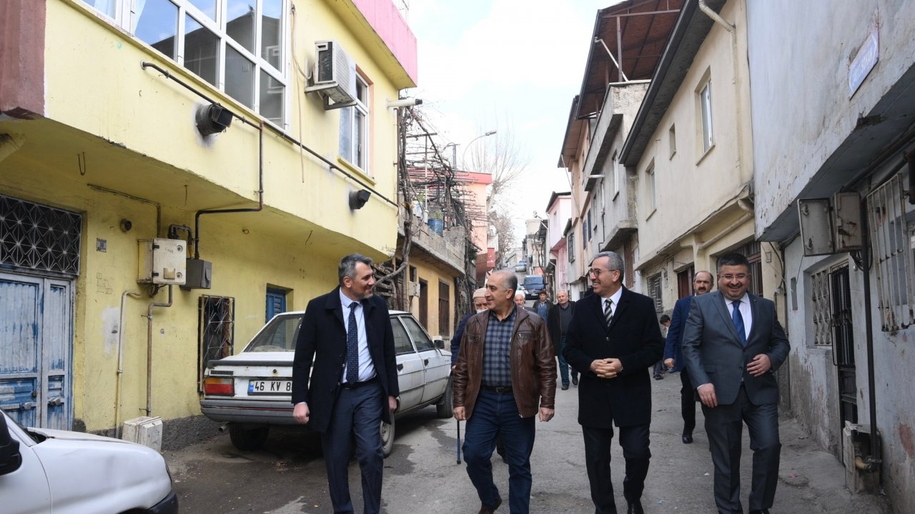 Başkan Güngör, Ertuğrul Gazi Mahallesi’nde Vatandaşlarla Buluştu!