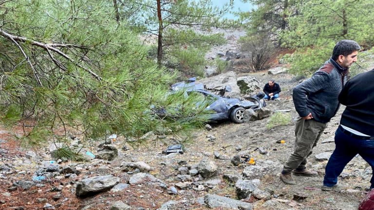 Kahramanmaraş’ta tırla çarpışan araç şarampole yuvarlandı! Yaralılar var!