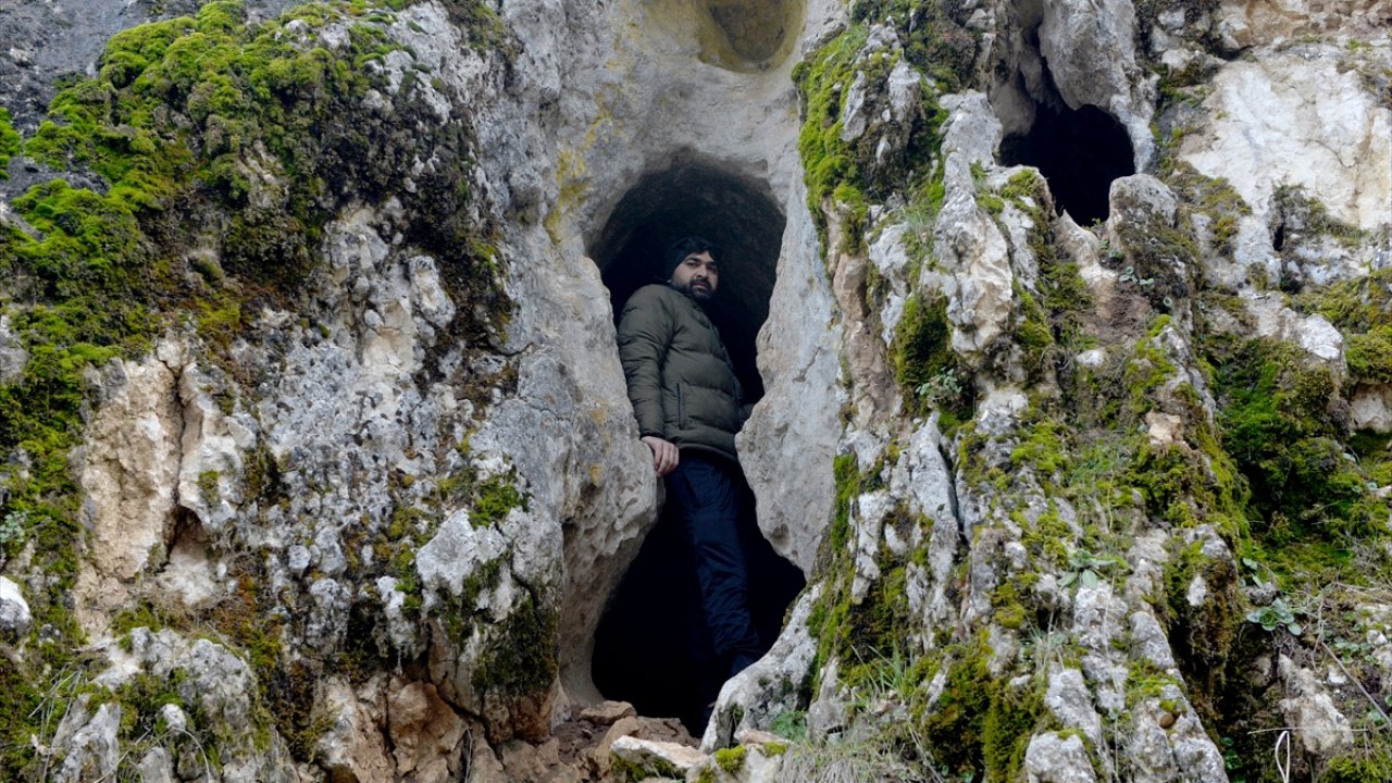 Kahramanmaraşlı dağcılar, mağara keşfetti!