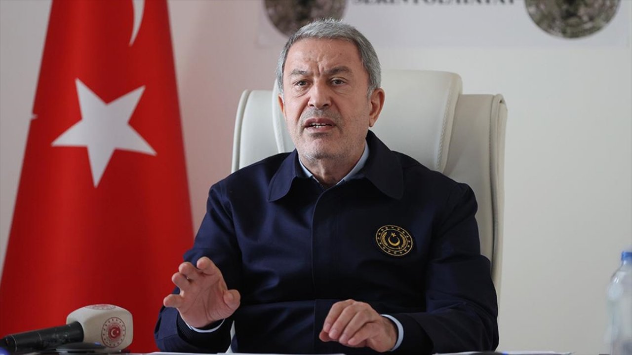 Bakan Akar: MSB, ilk andan itibaren milletinin yanına koştu