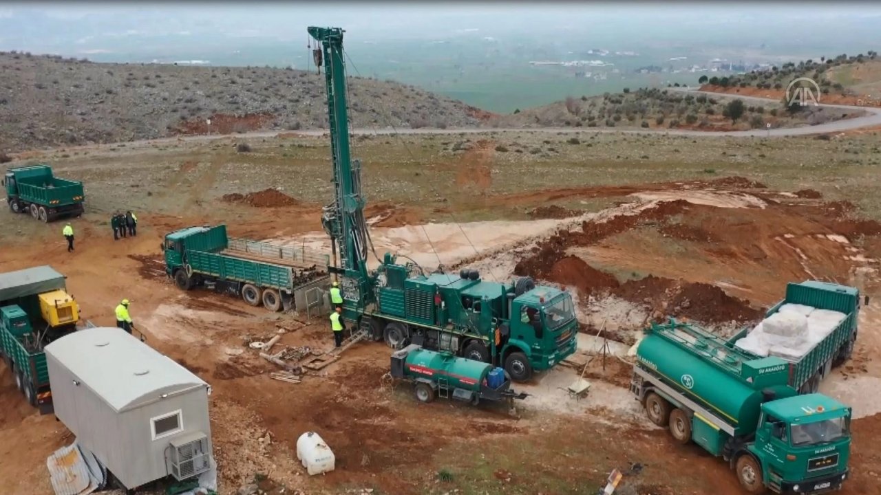 Kahramanmaraş'taki su ihtiyacını karşılamak için yeni kuyular açılıyor!