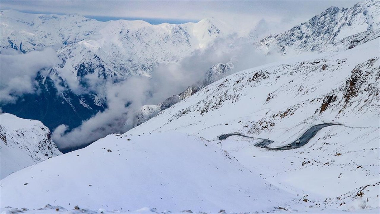 Doğu Karadeniz ve Doğu Anadolu için çığ uyarısı